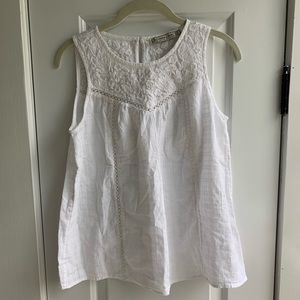 Abercrombie laced top